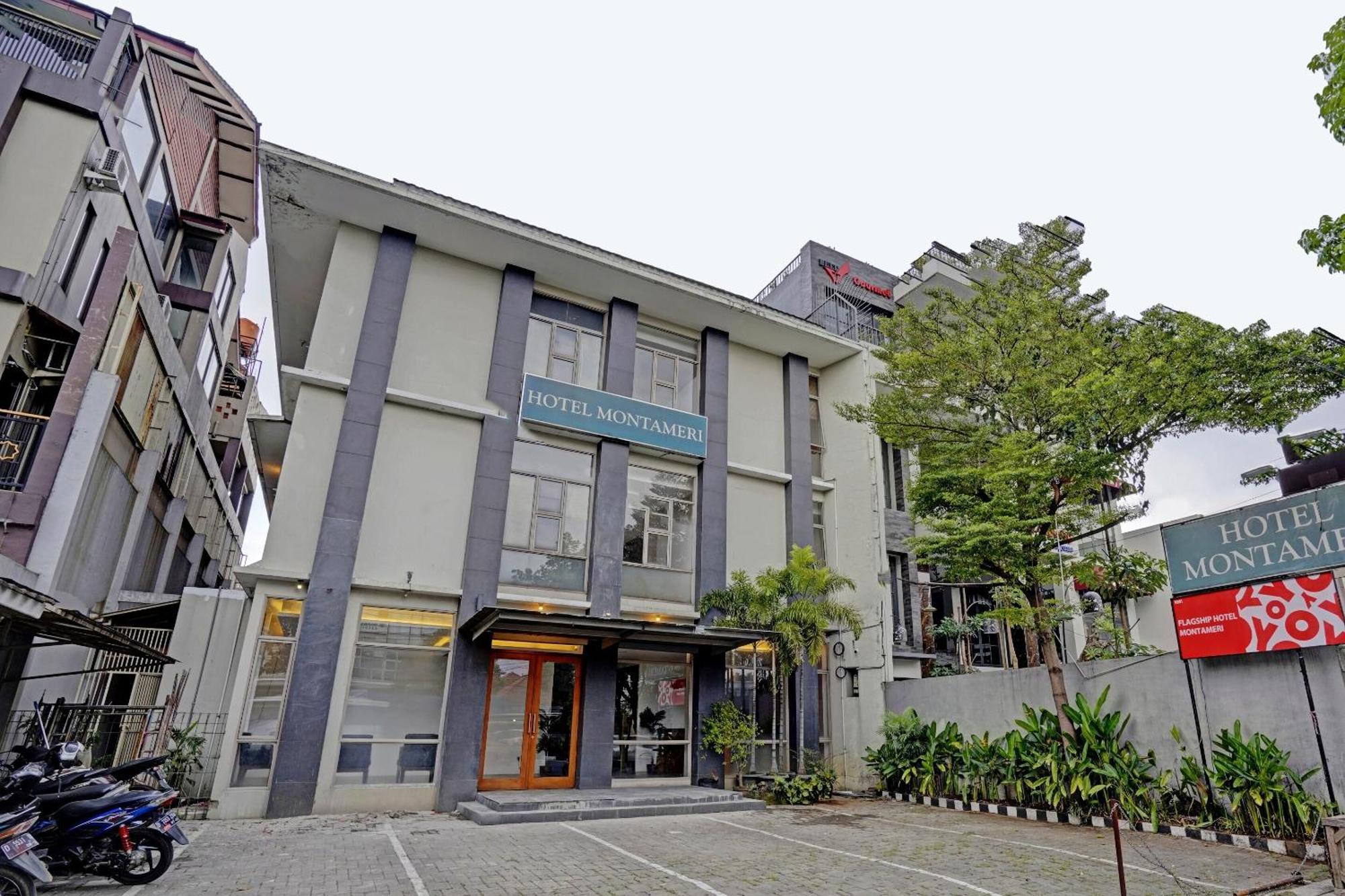 Collection O Riau Near Trans Formerly Montameri Hotel 3*